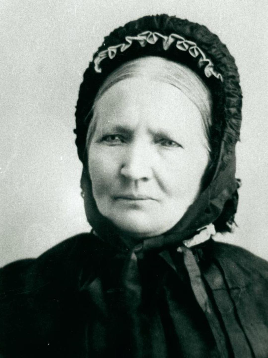 Elena Anna Peterson (1824 - 1895) Profile